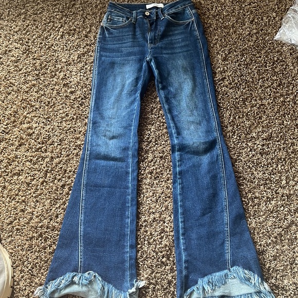 Worn twice* Gotta Let You Know Frayed Flares by KanCan - Picture 2 of 2